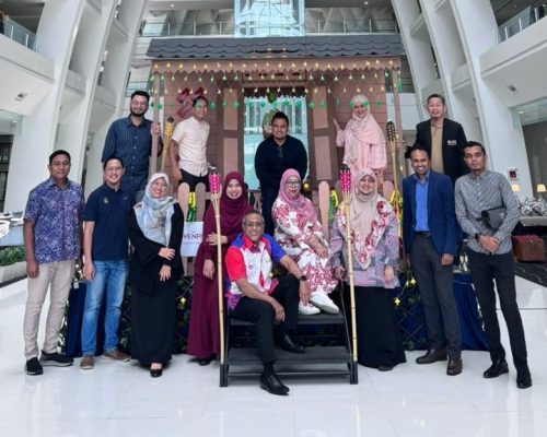 WhatsApp-Image-2025-02-18-at-16.30.07-e1759475356343-rcni4zojx6oz8rnaw6g431pc7kebjr0hgpfuzzu200